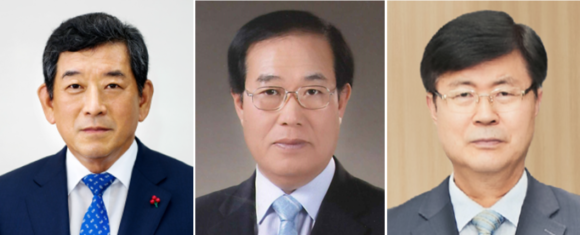 좌측부터 한상원 이사장, 박용남 상임이사, 이창균 영산고 교장. ⓒ 영산고등학교