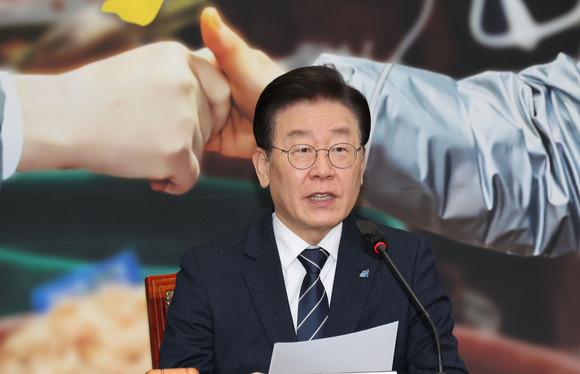 이재명 더불어민주당 대표가 오늘 오전 서울 여의도 국회에서 열린 최고위원회의에서 발언하고 있다. ⓒ 연합뉴스
