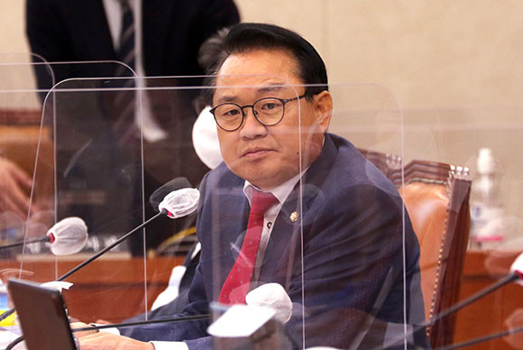 안병길 국민의힘 의원은 난방비 상승을 놓고 더불어민주당 측 공세를 비판했다. ⓒ 연합뉴스