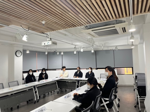 스탭스는 직원들이 고객이 실제 어려움을 겪고 있는 부분을 파악할 수 있게 관계성 중심의 '다움 역량 강화'교육을 진행했다. ⓒ 스탭스