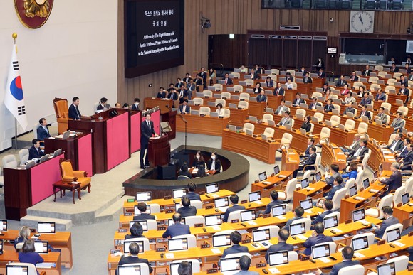 전세사기 피해자 지원을 위한 특별법과 국회의원이 보유한 코인 등 가상자산의 재산등록을 의무화한 이른바 '김남국 방지법'이 25일 본회의를 통과할 것으로 전망된다. 사진은 본문과 무관. ⓒ 연합뉴스