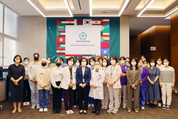 이화여자대학교 의료원이 지난 12일 병원 4층 오혜숙홀에서 할랄 병원식 체험 행사를 진행했다. © 이화의료원