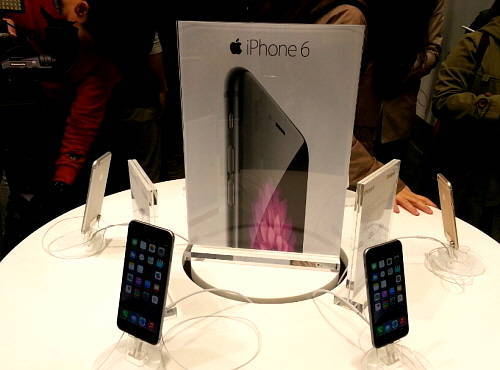 이통3사 '중고폰 선보상 프로그램'을 통해 '아이폰6'를 가입하는 고객들은 18개월 후 통신사 유지 또는 반납 단말 상태에 대한 고려가 필요하다. ⓒ 프라임경제