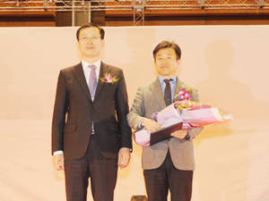 12일 서울 강남 코엑스에서 개최된 '2014년 김치 품평회'를 통해 예안촌은 농림식품부 장관상을 수상했다. = 김경태 기자