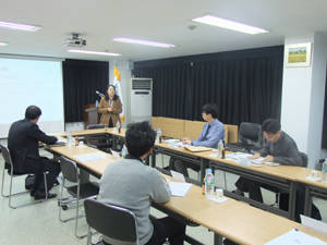 윤영득 노무사가 HR서비스산업협회 실무부서장회의에서 강연을 하고 있다. ⓒ HR서비스산업협회