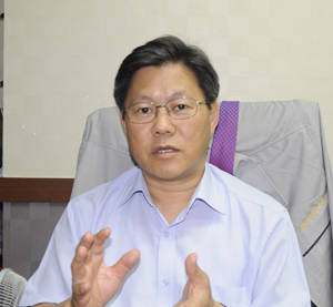 유영국 대표는 동물 복지를 통해 우리 곁에서 생활하는 동물들을 언제나 건강하게 살피는 것을 가장 중요시하고 있다. = 김경태 기자 art_1441672352.jpg