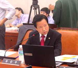국회 농림축산식품해양수산위원회 소속 유승우 의원(무소속, 이천)이 예선업의 중요성 인식과 제도 개선의 필요성에 대해 지적하고 있다. ⓒ 유승우 의원실