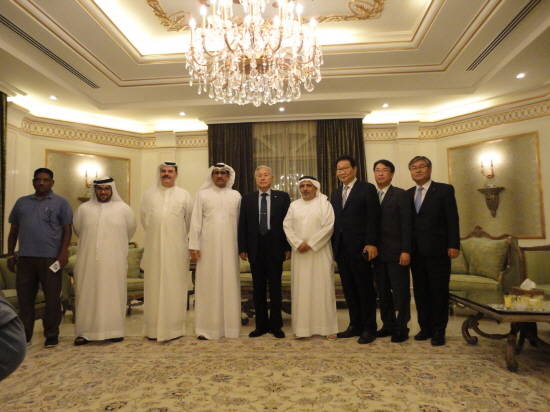 진의장 창원산업진흥재단 원장은 이달 11일부터 16일까지 아랍에미리트의 전직 내무부장관을 역임한 하더 장군의 초청으로 아랍에미리트(UAE) 수도 아부다비시를 방문했다. ⓒ 프라임경제