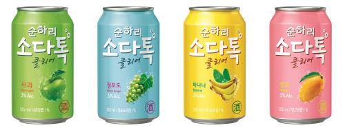 순하리 소다톡 클리어 사과, 청포도, 바나나, 망고 4종. 알코올 도수는 3도다. ⓒ 롯데주류