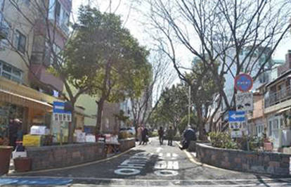 과거 집창촌에 속해었으나 현재는 공원으로 변한 가로공원. = 윤요섭기자