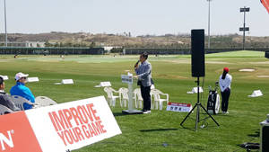 홍순성 던롭 대표가 '임프루브유어 게임 시즌2' 행사에서 인사말을 전하고 있다. = 김경태 기자