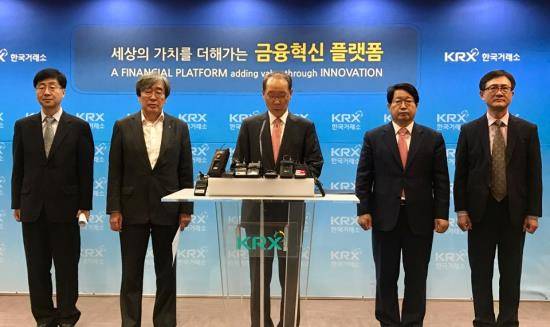 (사진 왼쪽부터) 김정운 한국상장회사협의회 상근부회장, 박진선 샘표식품 대표이사 사장, 정우용 한국상장회사협의회 회장, 김영재 대덕전자 대표이사 사장, 정호영 한국상장회사협의회 전무. ⓒ 프라임경제