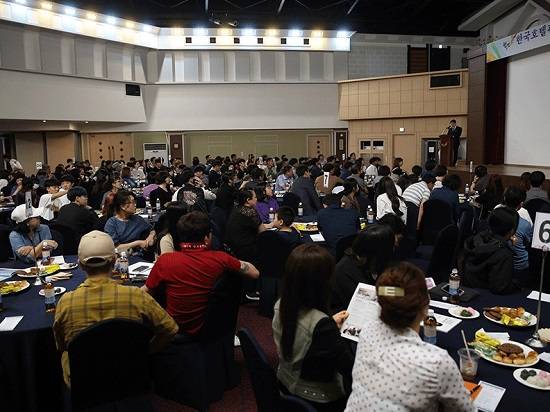 한국호텔관광실용전문학교는 2019학번 예비 신입생 학부모들을 초청해 간담회를 열었다. ⓒ 한국호텔관광실용전문학교
