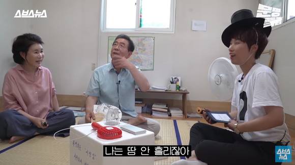 이은재 PD와 박원순 서울시장 부부의 인터뷰 현장. ⓒ SBS 디지털뉴스랩