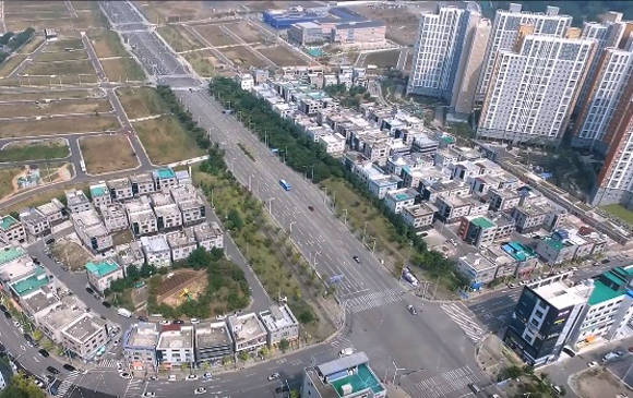 대구산업선 예비타당성 면제로 기대감이 높아지고 있는 대구국가산업단지 전경. = 장귀용 기자