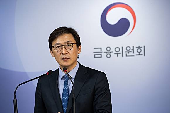 권대영 금융위 금융혁신기획단장이 15일 서울 종로구 정부서울청사 합동브리핑실에서 혁신금융서비스 주요내용을 설명하고 있다. ⓒ 금융위원회