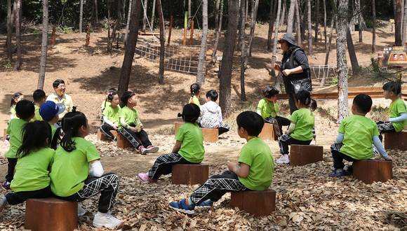부춘산 유아숲체험원 이미지