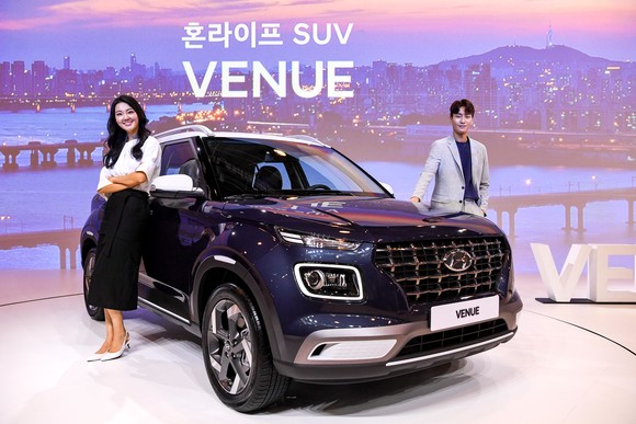 현대차가 최신 디자인 스타일을 담아낸 SUV 베뉴를 출시했다. ⓒ 현대자동차