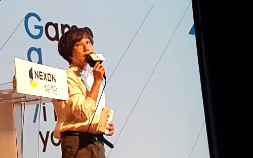 최윤아 넥슨컴퓨터박물관장이 17일 서울 종로구 아트선재센터에서 열린 기획전시 '게임을 게임하다/invite you_' 기자간담회에서 발언하고 있다. = 황이화 기자