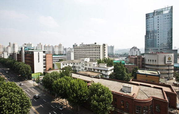 HDC현대산업개발이 사업협약을 체결한 용산병원부지 전경. HDC현대산업개발은 용산병원부지 개발을 포함해 용산일대를 전면적으로 개발하는 '타운비즈니스'를 본격화 한다는 방침이다. ⓒ HDC현대산업개발