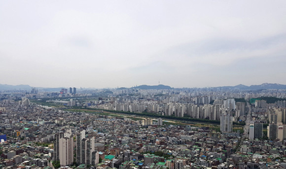 정부가 분양가상한제 도입을 발표하면서, 효과에 대한 전문가들의 의견이 갈리는 모습이다. ⓒ 프라임경제