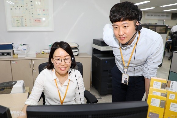 KB국민카드 고객센터는 각 분야별 전담 상담인력으로 구성, 타사와의 차별성을 높이고 있다. ⓒ KB국민카드