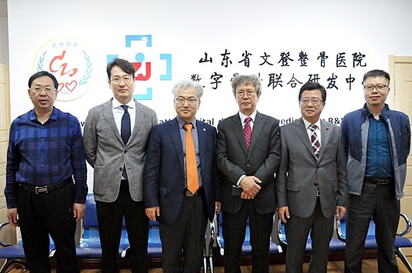 서울바른병원이 공동 연구와 학술 정보 교류 등을 목적으로 중국문등병원과 업무협약(MOU)을 체결했다. ⓒ 서울바른병원