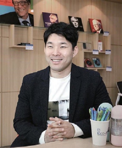 육군 대위로 제대 후 창업에 성공한 고병수 에임비 대표. ⓒ 에임비