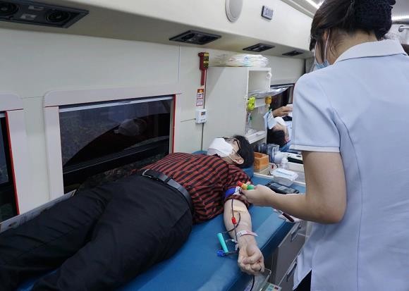 한세예스24홀딩스가 지난 18일 '헌혈로 한세의 사랑을' 행사를 진행했다. ⓒ 한세예스24홀딩스