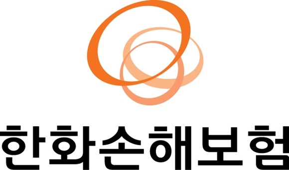 앞서 지난 23일 한 교통사고 전문 변호사가 운영하는 유튜브에 한화손보가 초등학생을 상대로 소송을 제기했다는 사실이 알려지면서 논란은 시작됐다. 이후 청와대 국민청원 게시판에는 '고아가 된 초등학생에게 소송을 건 보험회사가 어딘지 밝혀주세요'라는 청원 글이 올라오며 관심이 집중됐다. ⓒ 한화손해보험