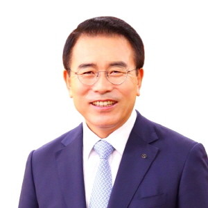 조용병 신한금융지주 회장이 연임에 성공했다. ⓒ 신한금융