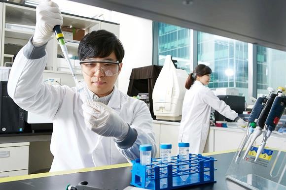 유한양행은 R&D 부문의 투자를 지속적으로 확대해 왔으며 최근 2년간 3조5000억 규모의 기술수출의 성과를 이뤄 냈다. ⓒ 유한양행