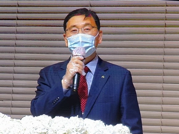 6월4일 서울 남산 제이그랜드하우스 젝시가든에서 열린 서울 한남3구역재개발 시공사 1차 합동설명회에서 윤영준 현대건설 주택사업본부장은 "지난해 한남3구역 조합원이 됐다"면서 "현대건설의 모든 역량을 동원하겠다"고 공언했다. = 김화평 기자