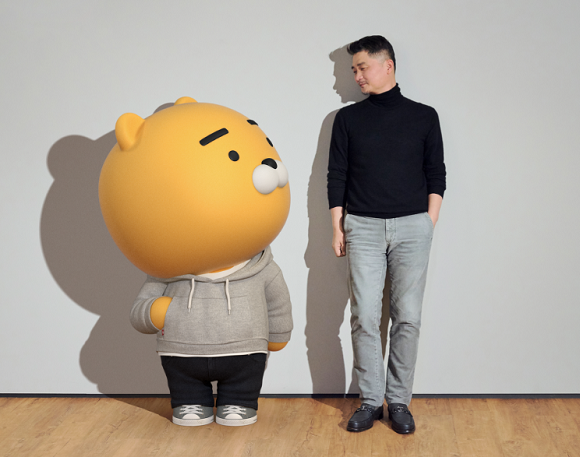 김범수 카카오 의장. ⓒ 카카오 나우 매거진 캡처