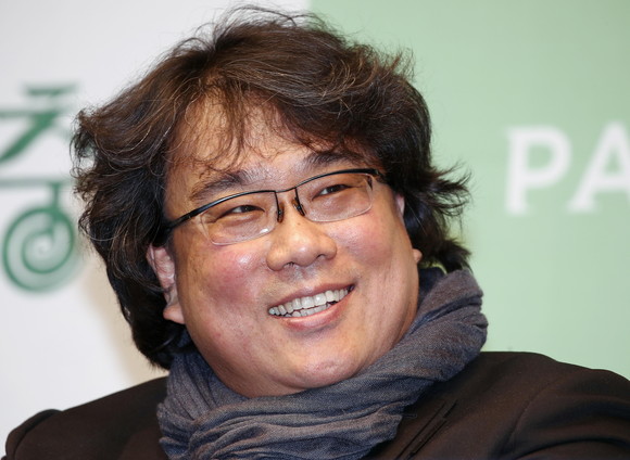 2021 삼성호암상 예술상 부문 수상자 봉준호 감독이 상금 3억원을 전액 기부한다. ⓒ 연합뉴스