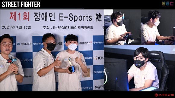 스트리트 파이터 경기에 참가한 테스트웍스 직원들의 게임 모습(사진 오른쪽)과 게임 후 기념촬영 중인 모습(사진 왼쪽). ⓒ 프라임경제