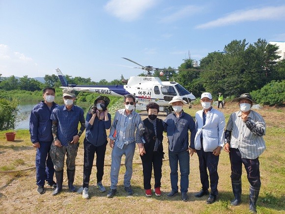 포항시 신광면은 2일부터 3일까지 벼 병해충 피해 최소화를 위한 22개 마을 839ha에 항공방제를 실시하고 있다. ⓒ 북구청