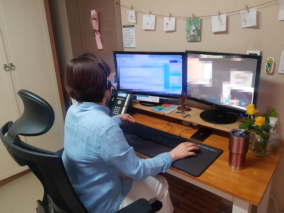 4차 산업 혁명 이후 AI·빅데이터 등 기술의 발전으로 더욱 고도화된 콜센터 업계는 상담사들의 복지 증진과 임직원 만족을 실현하는 방향으로 변화하고 있다. ⓒ CJ텔레닉스