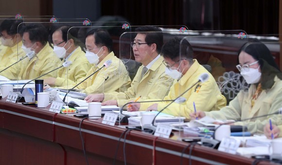 양승조 지사는 16일 '2022 보령해양머드박람회 실행계획 및 추진상황 보고회'를 개최하고 있다. ⓒ 충남도