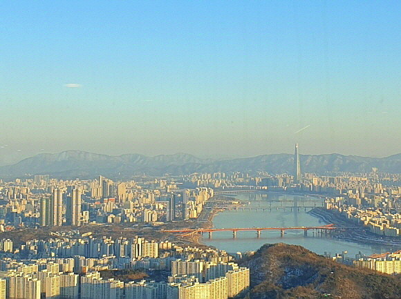 지난해 10월 초강력 가계 대출 규제 이후 늘어나던 매물이 대선 이후 서울을 포함한 수도권 일부 단지 중심으로 급격히 감소하고 있다. © 프라임경제