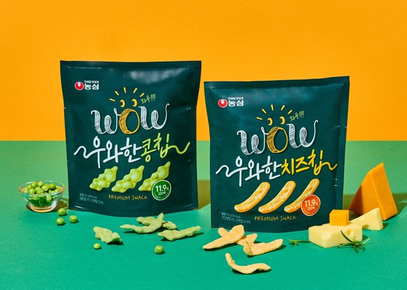 농심에서 출시한 고단백 스낵 '우와한' 2종. ⓒ 농심