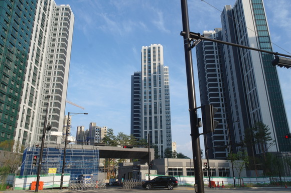 오는 10월 입주를 앞두고 있는 'e편한세상 지축 센텀가든' 전경. ⓒ 프라임경제