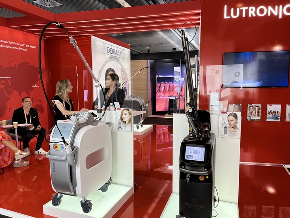 IMCAS PARIS 루트로닉 부스 전경 ⓒ 루트로닉