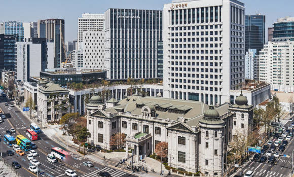 대출 ↑ 예적금↓…금리차 5개월 만에 확대