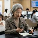 [금융문맹 코리아 ③]  모바일 내몰린 고령층…대면 창구서 '찬밥' 신세