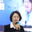 '야권 비판 정면 반박' 추미애 