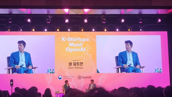 샘 올트먼 OpenAI CEO가 9일 서울 여의도 63빌딩에서 열린 '오픈AI와 K-스타트업 밋업' 간담회에서 발언을 하고 있다. ⓒ 프라임경제