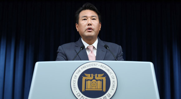 김태효 국가안보실 1차장이 윤 대통령의 유엔총회 일정을 설명하고 있다. ⓒ 연합뉴스