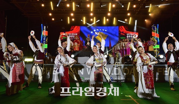 열린 천안흥타령춤축제 2019 개막식 모습. ⓒ 프라임경제