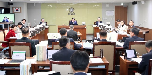 20일 충남도교육청 대상 2023년도 행정사무감사 모습. ⓒ 의회사무국
